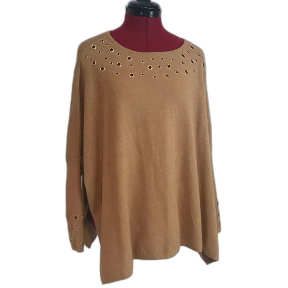 Chico's Crew Neck Grommet Sweater Poncho Women's Size S/M Camel Long Sleeves - Picture 11 of 11